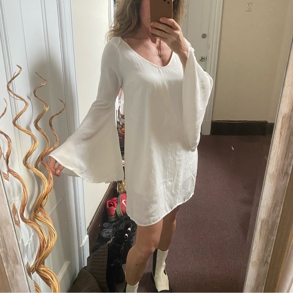 Audrey flared sleeve dress SZ S Brand new with tag - Picture 6 of 10